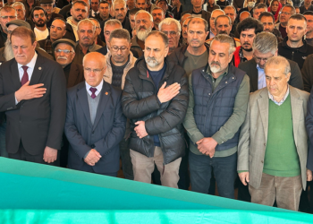 Kılıçdaroğlu, kuzeninin cenaze törenine katıldı