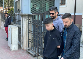 Komşularını öldüren baba oğul tutuklandı
