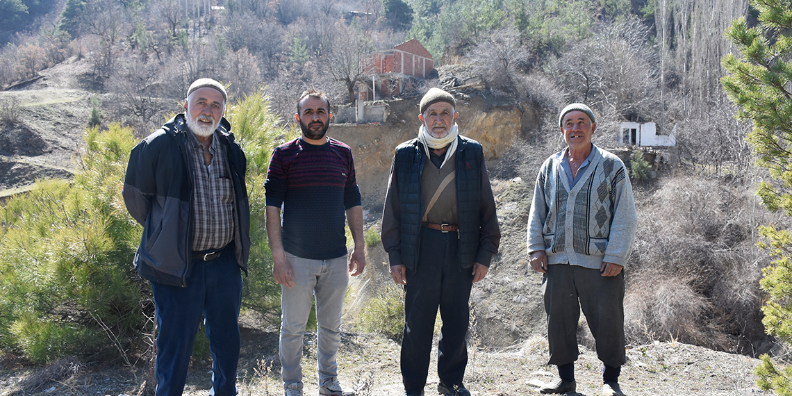 Koyulhisar'daki heyelan, 20'nci yılında acıyla anıldı