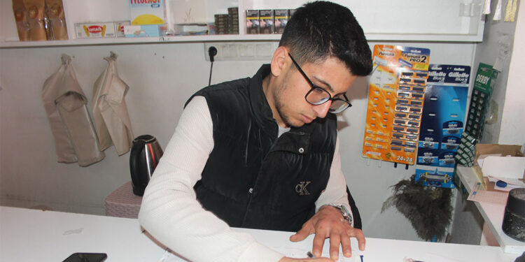 Marketin veresiye defterindeki 114 bin liralık borcu ödendi