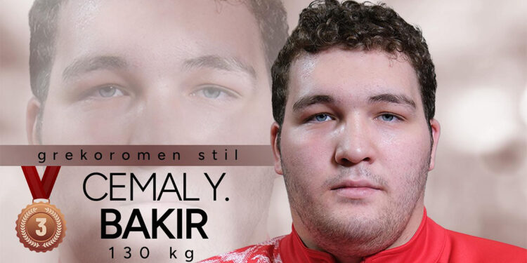Milli güreşçi Cemal Yusuf Bakır bronz madalya kazandı