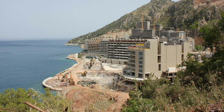 Marmaris Belediyesi'nden kaçak otele ilişkin açıklama