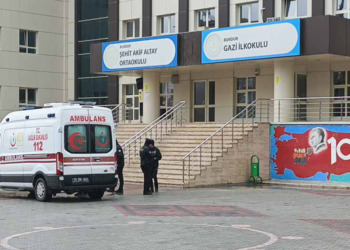 'Noodle'dan zehirlenen 4 öğrenci, hastaneye kaldırıldı