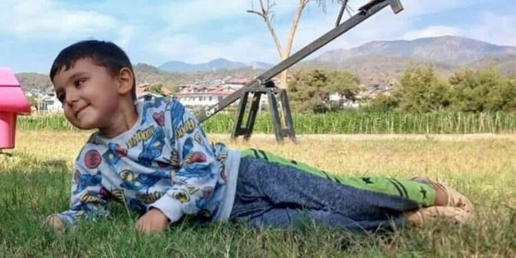 Otomobilde çıkan yangında yaralanan Kutay kurtarılamadı