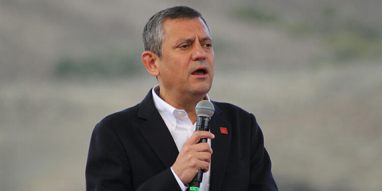 İktidar niyetinin adaleti katletmek olduğunu bir kez daha gösterdi