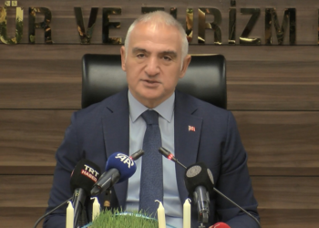 Özgün kimliğimizle dünyanın güçlü ve lider bir öznesi olacağız