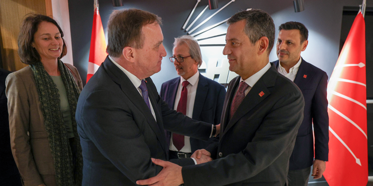 Özgür Özel, Avrupa Sosyalist Partisi Başkanı ile görüştü