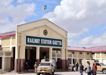 Pakistan'da tren saldırısına yönelik operasyon sona erdi