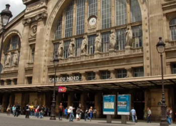 Paris'te tren raylarında İkinci Dünya Savaşı'ndan kalma bomba bulundu