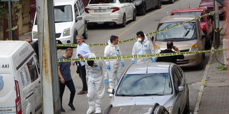 Pendik'te öldürdüğü kişinin cesedini parçalayan sanık hakim karşısında