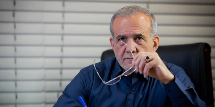 Pezeşkiyan'dan Trump'a yanıt: Tehdit ediyorsan müzakere etmeyeceğim