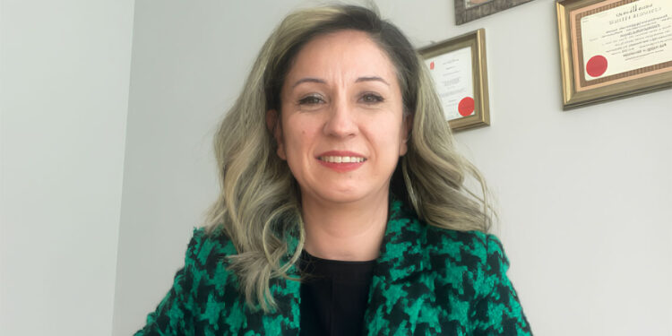 Bipolar bozukluk, genellikle 15-35 yaş arası bireylerde ortaya çıkıyor