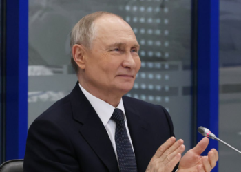 Putin'den Ukrayna için geçici yönetim önerisi