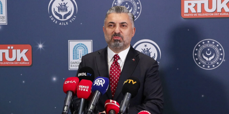 RTÜK Başkanı Şahin'den, Özgür Özel'e NTV yanıtı