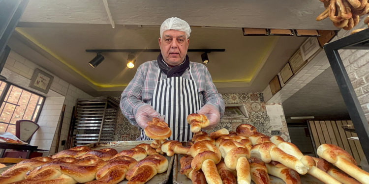 Rum fırıncı kalfasının iftariyelik geleneği 92 yıldır sürüyor