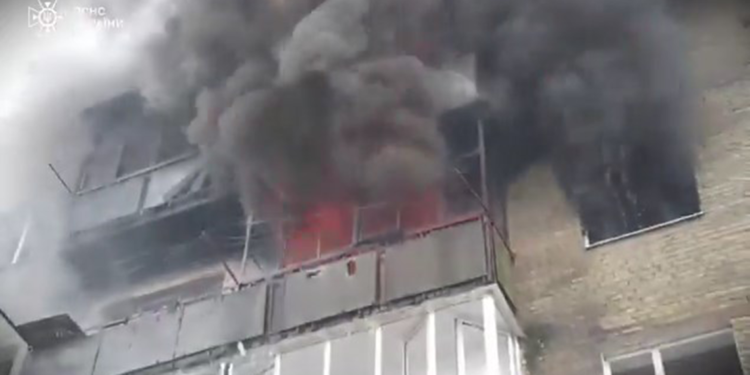 Rusya, Ukrayna'nın Sumy bölgesini vurdu: 90 yaralı