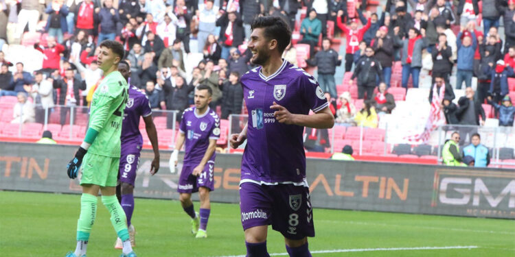 Çatlak seslere kulak vermeksizin Fenerbahçe maçına odaklandık