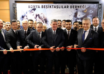 Serdal Adalı, Konya Beşiktaşlılar Derneği'nin açılışını yaptı
