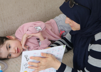 SMA'lı 7 yaşındaki Esranur’un 2 kilodan fazla almaması gerekiyor