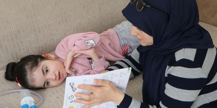 SMA'lı 7 yaşındaki Esranur’un 2 kilodan fazla almaması gerekiyor