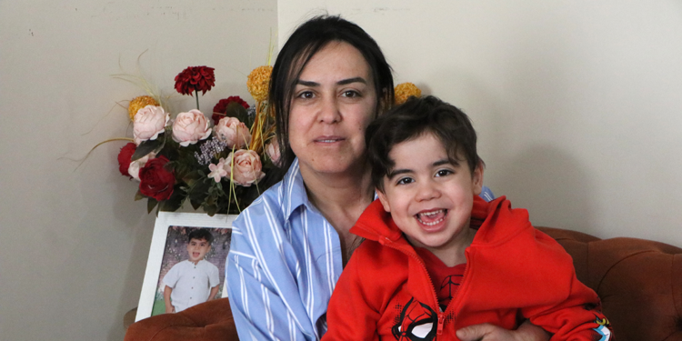 Sağlıkçı anneden DMD hastası oğlu Kerem için destek çağrısı