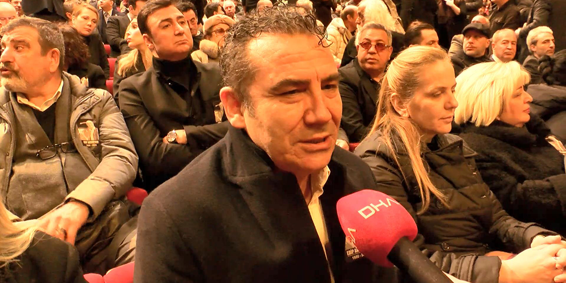 Sanatçı Edip Akbayram için Cemal Reşit Rey'de tören