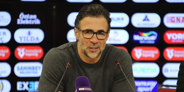 Sivasspor'da teknik direktör Ömer Erdoğan ile yollar ayrıldı