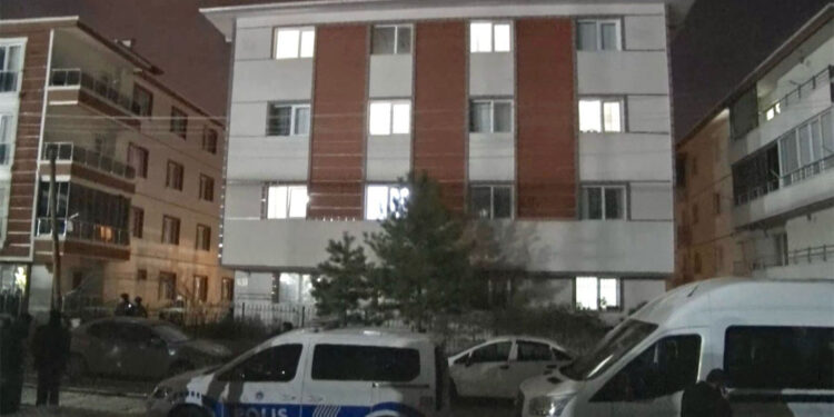 Tartıştığı kız arkadaşının ağabeyi tarafından öldürüldü