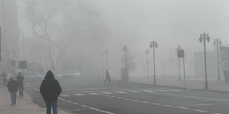 Tekirdağ'da sabah saatlerinde sis etkili oldu
