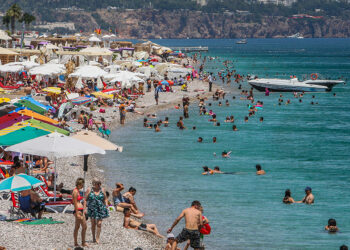 Turizmde dört bayram sevinci