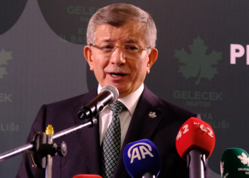 Türkiye'yi kaosa sürüklemeyin