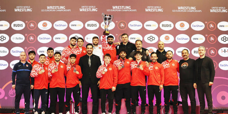 U23 Serbest Güreş Milli Takımı Avrupa 2'ncisi oldu