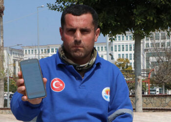 Uyurken 296 bin TL dolandırıldı