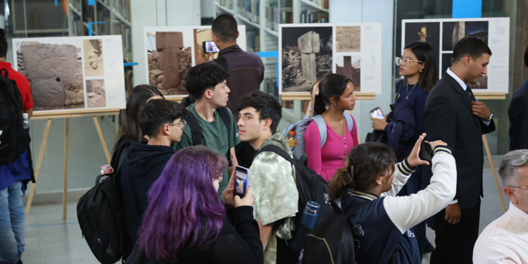 Venezuela Merkez Üniversitesi'nde Göbeklitepe sergisi açıldı