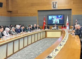 Yapay zeka sistemleri koyu tenli insanlar için hata yapmaya eğilimli