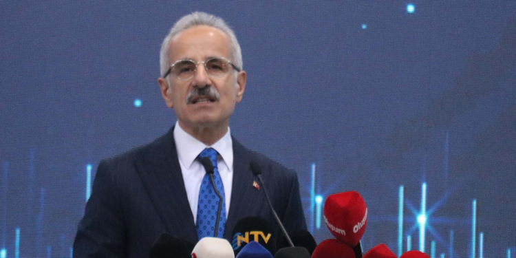 Yerli ve milli bir dönemin kapısını aralıyoruz