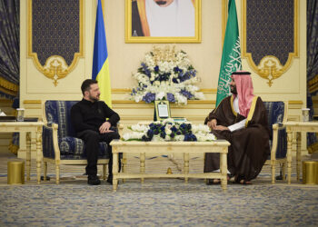 Zelenskiy Suudi Arabistan Veliaht Prensi ile görüştü