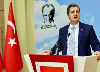 İmamoğlu'na suç örgütü lideri diyecek kadar gözleri dönmüş