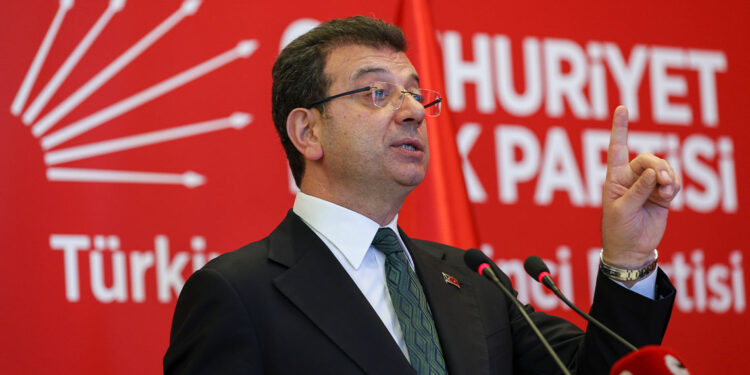 Ekrem İmamoğlu CHP'nin Cumhurbaşkanı adayı olarak ilk açıklamasını yaptı