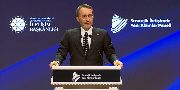 Türkiye iletişimde küresel düzeyde aktör haline geldi