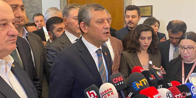 Gençlerimizi bayram arifesinde derhal serbest bırakın