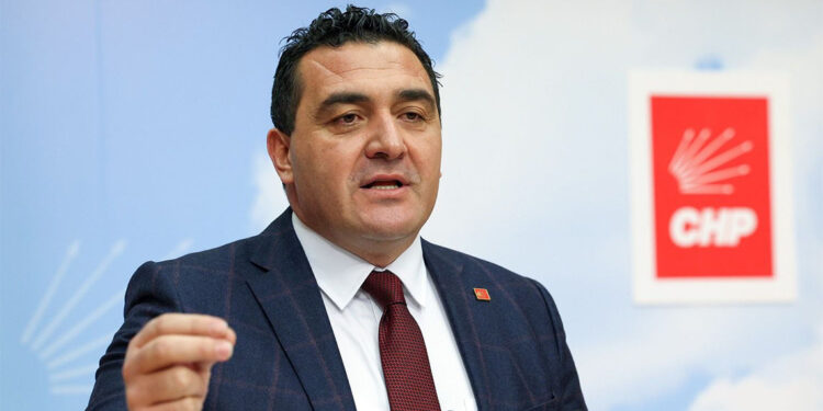 Bant daraltarak interneti yavaşlatarak neyi çözüyorsunuz?