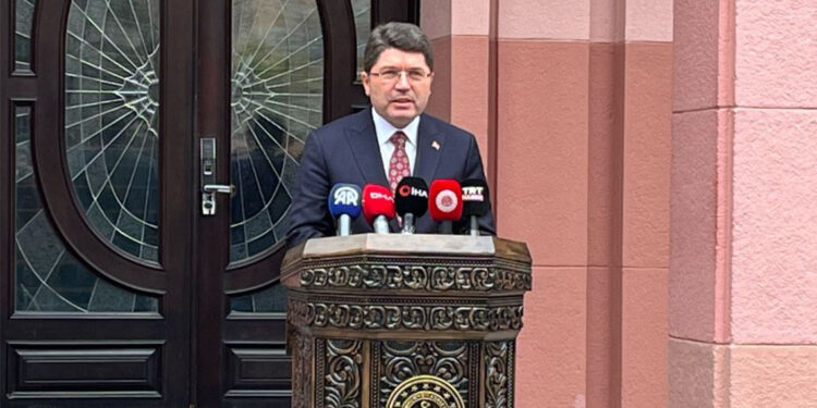 Yargı huzurunda hesap vermek zorunluluktur