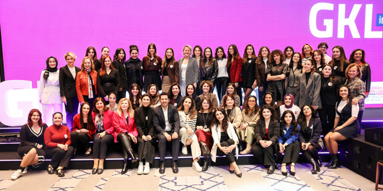 ‘Geleceğin Kadın Liderleri İlham Buluşmaları’nda ünlü isimler hikayelerini anlattı