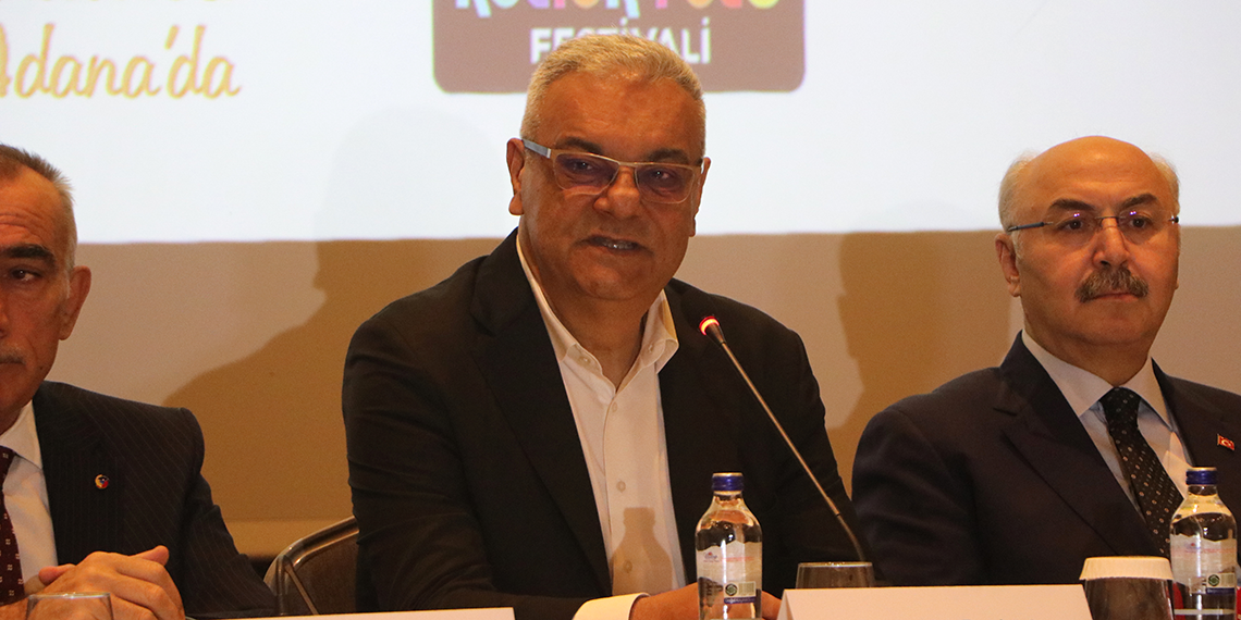 '13'üncü Uluslararası Adana Portakal Çiçeği Karnavalı' başladı