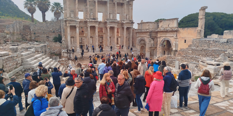 9 günde müze ve ören yerlerini 1 milyon 50 bin 215 ziyaretçi gezdi