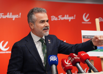 AK Parti ve DEM Parti görüşmesi artık yapılmalıdır