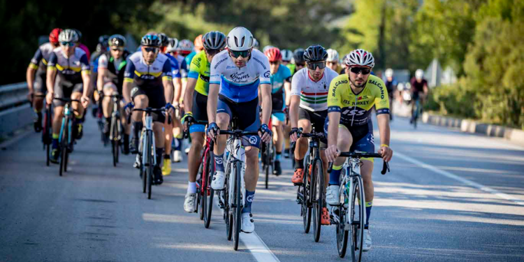 AKRA Gran Fondo'da pedallar dostluk için dönecek
