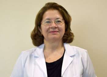 Huzursuz bacak sendromu Parkinson belirtisi olabilir