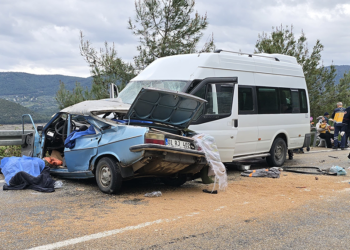 Adana'da katliam gibi kaza! 5 kişi öldü, 8 yaralı